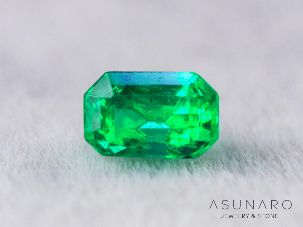 エメラルド　コロンビア産　エメラルドカット　0.24ct【240717-3396】