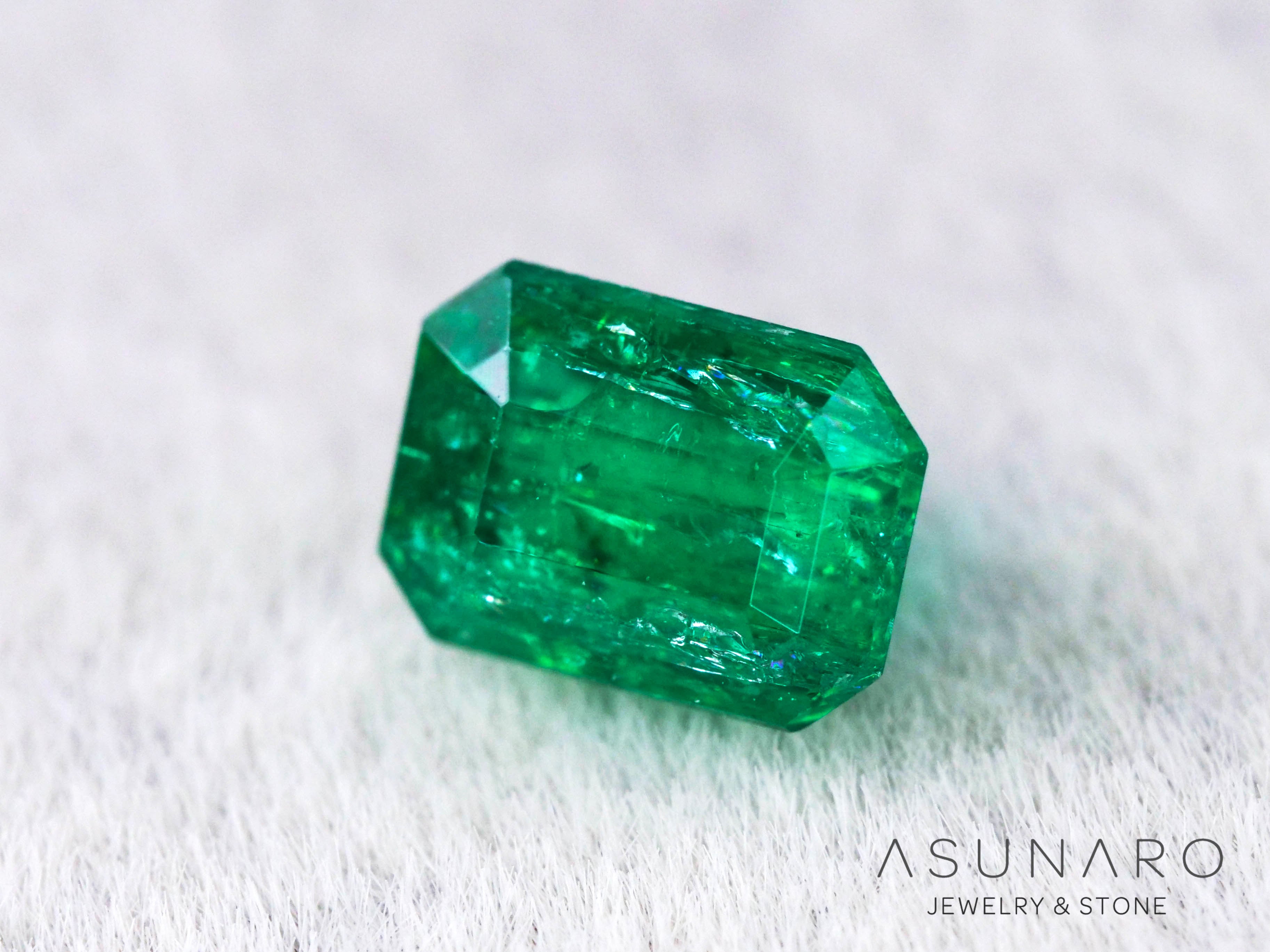 エメラルド　コロンビア産　エメラルドカット　0.42ct【240717-3398】