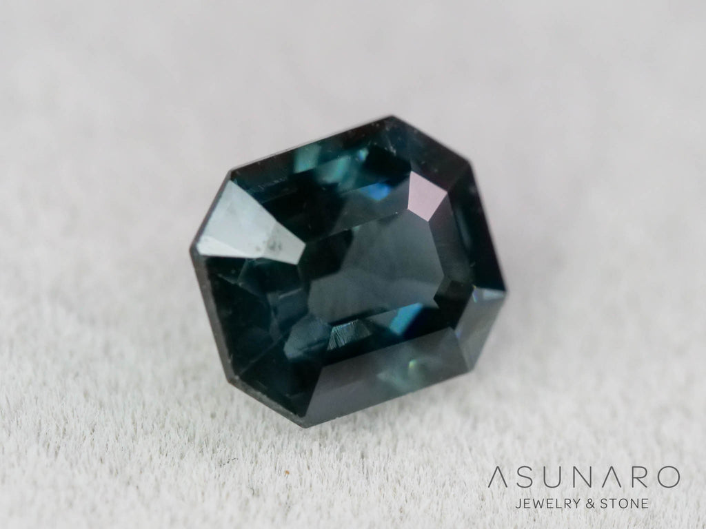 ティールブルースピネル 　エメラルドカット　スリランカ産　0.90ct　【260817-3451】