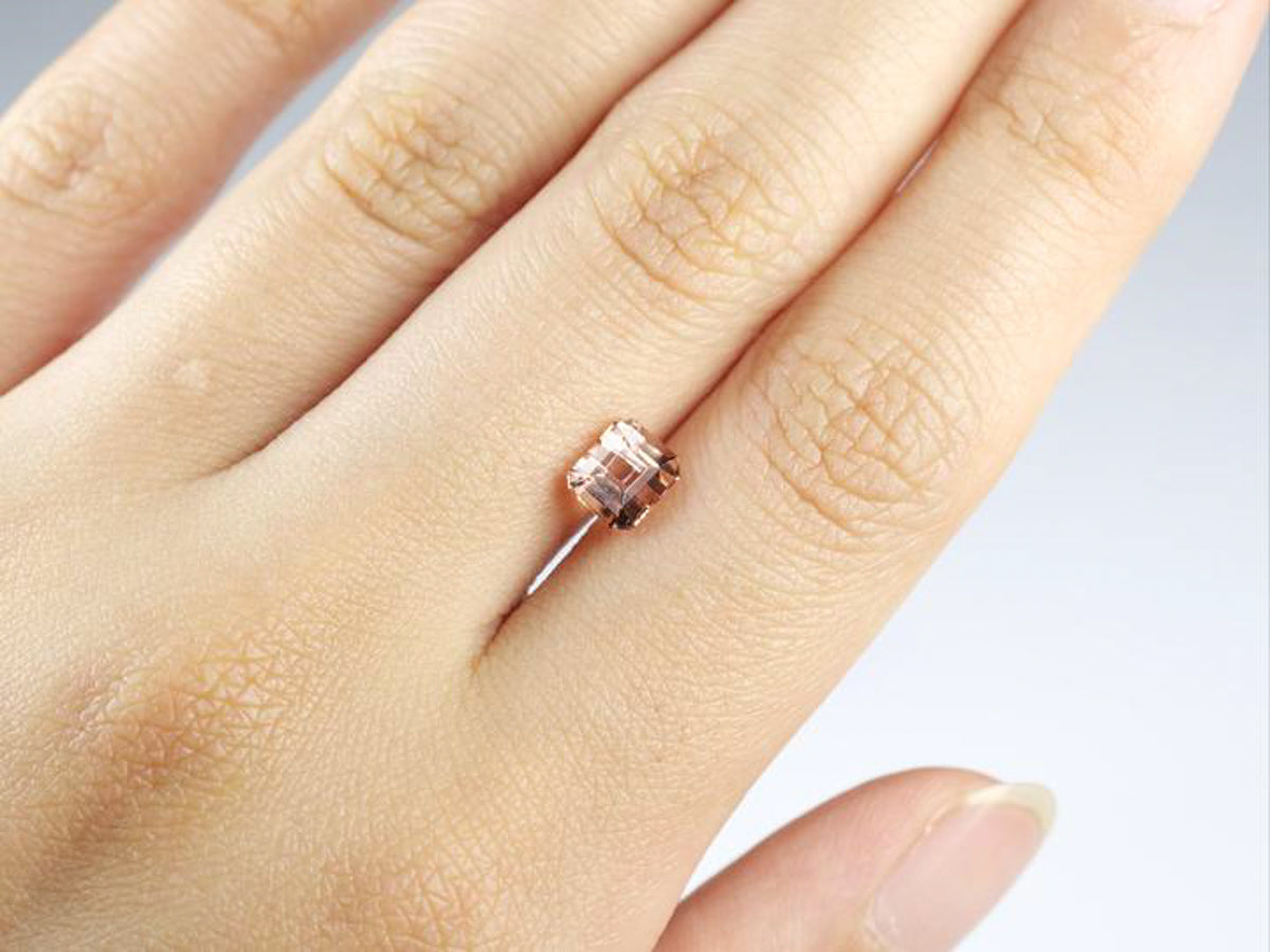 ローズピンクトルマリン クッションカット ルワンダ産1.16ct【tm210818-366】