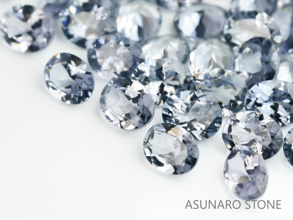 【4時間限定ゲリラ販売】キラッキラッの大人の輝き🌟グレースピネル  タンザニア産 4×3mm【ltd2304102】特別販売