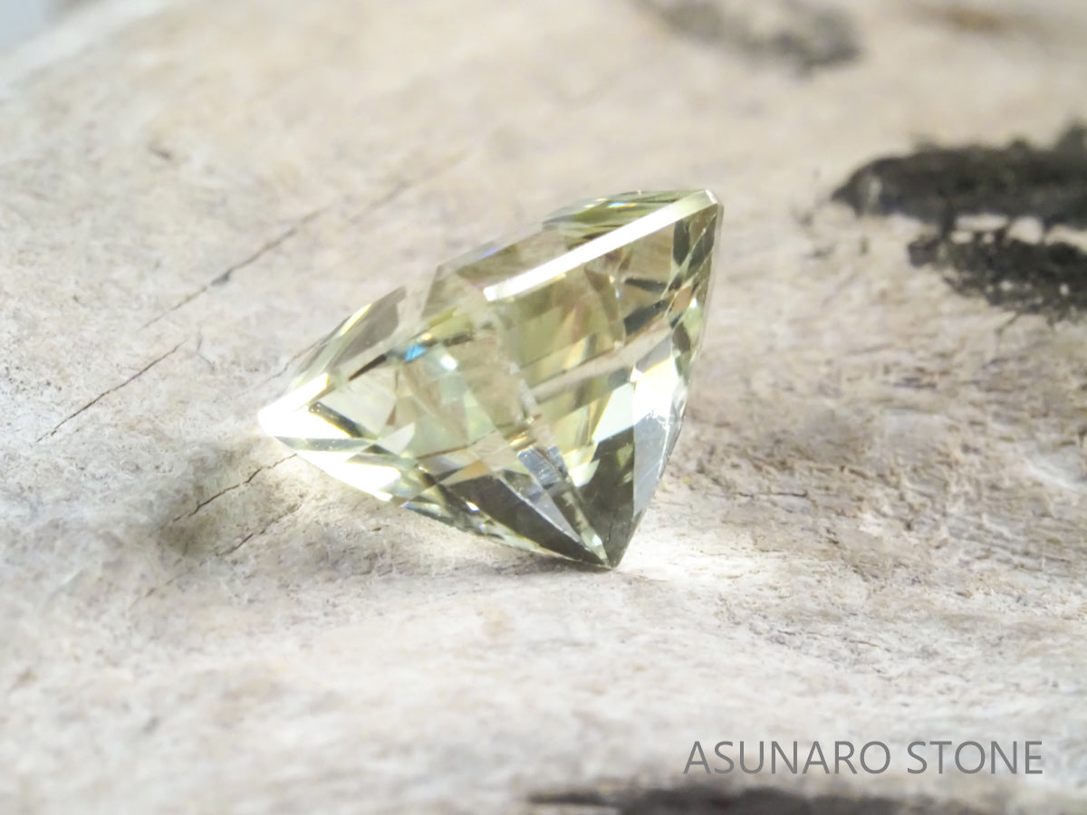 トルマリン アッシャーカット アフガニスタン産 1.60ct【tm21050280】