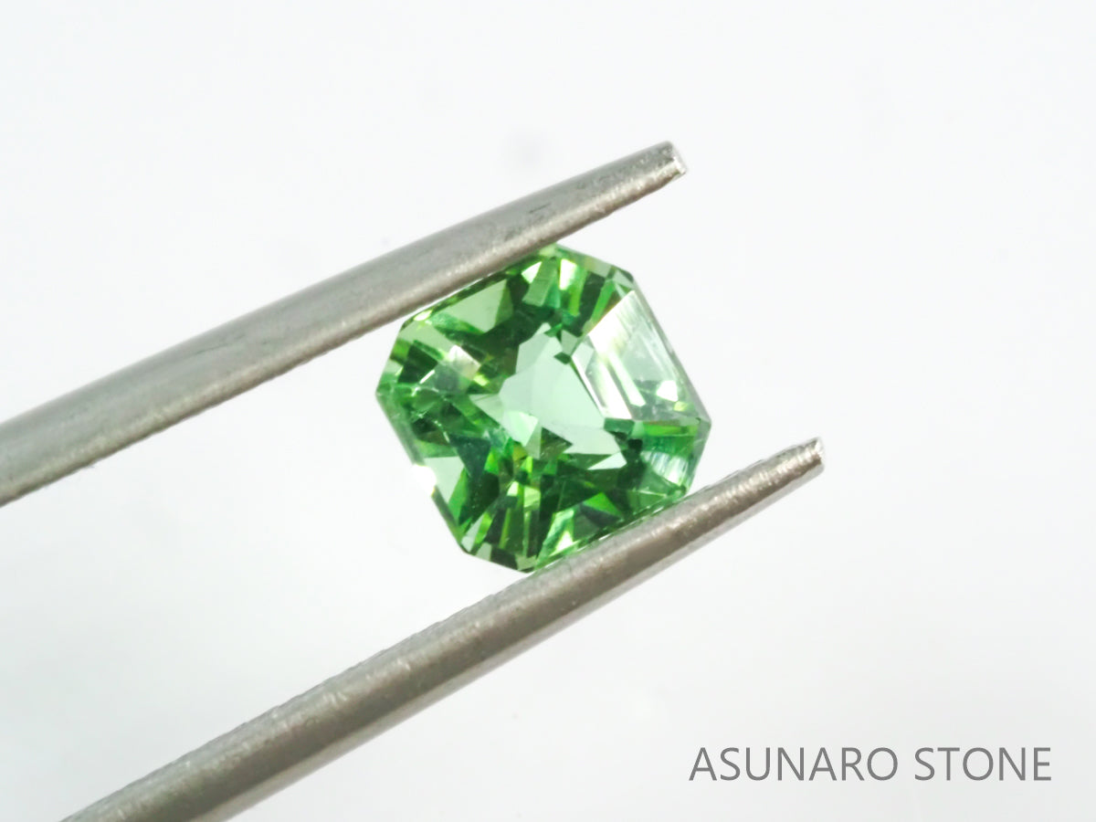 ミントカラートルマリン アッシャーカット アフガニスタン産 0.97ct【tm21050276】