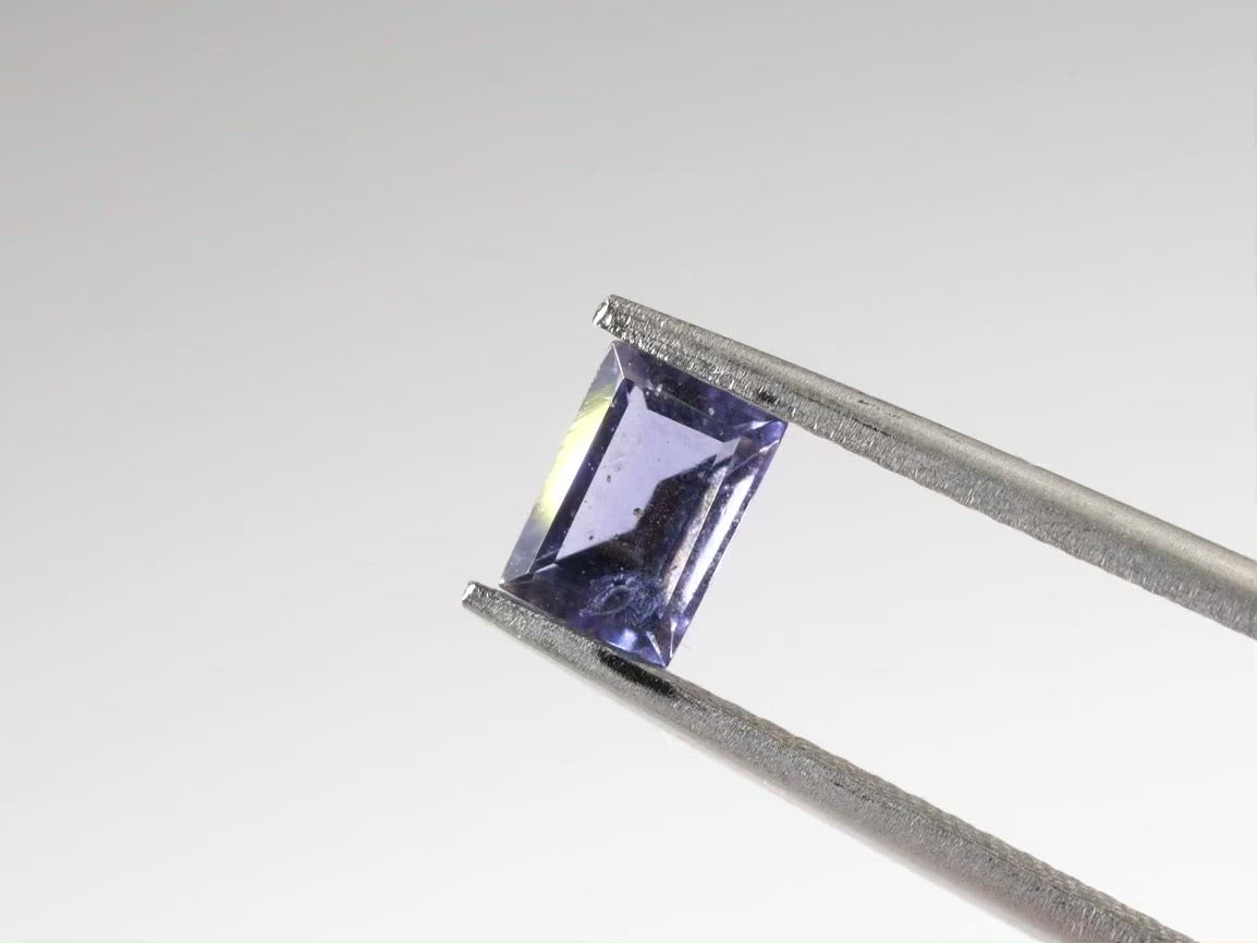 アイオライトサンストーン スクエアカット インド産0.55ct【as210717-412】