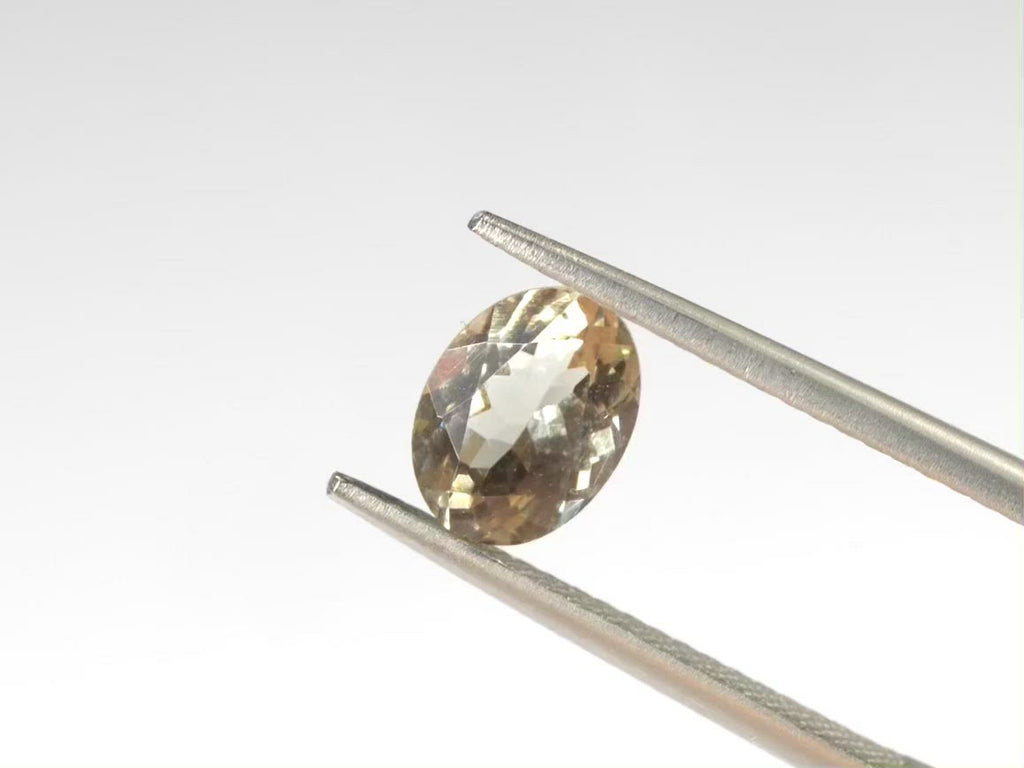 バイカラーオレゴンサンストーン オーバルカット アメリカ産 1.31ct【os210618-325】