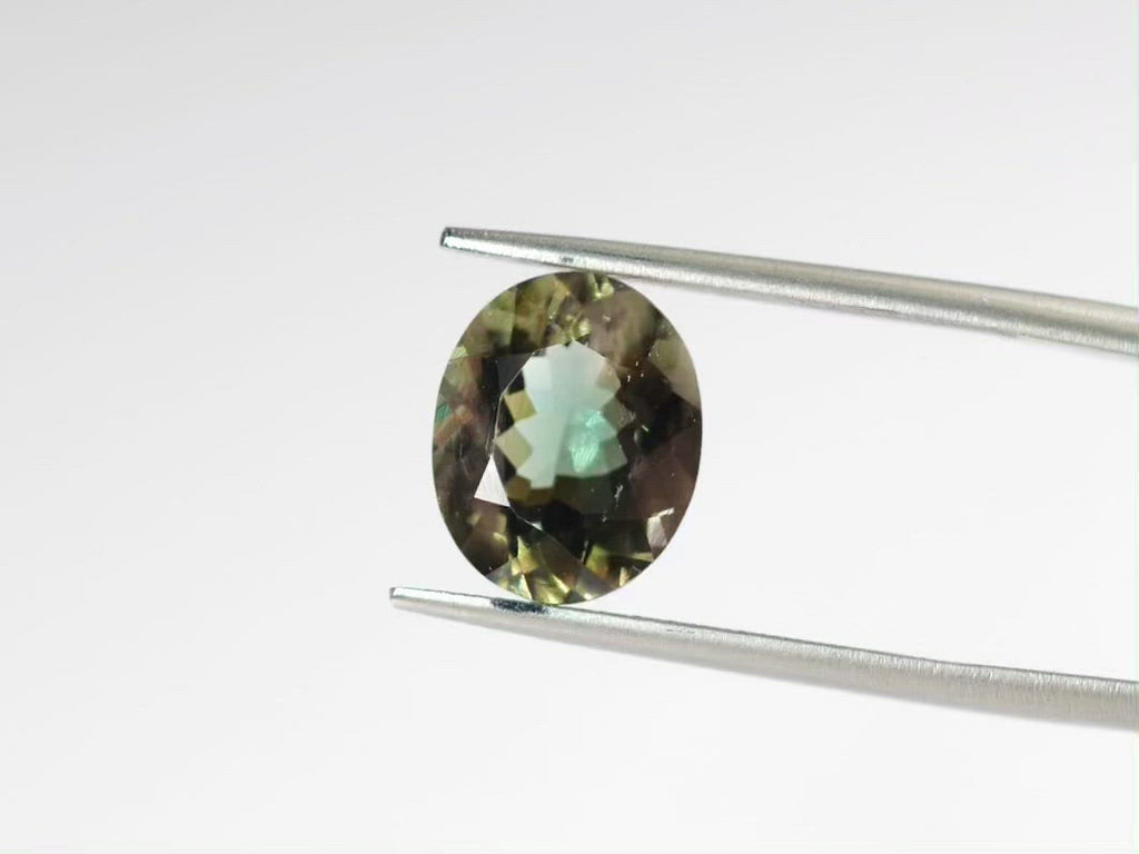 バイカラーオレゴンサンストーン  オーバルカット アメリカ産 3.01ct【os210621-281】