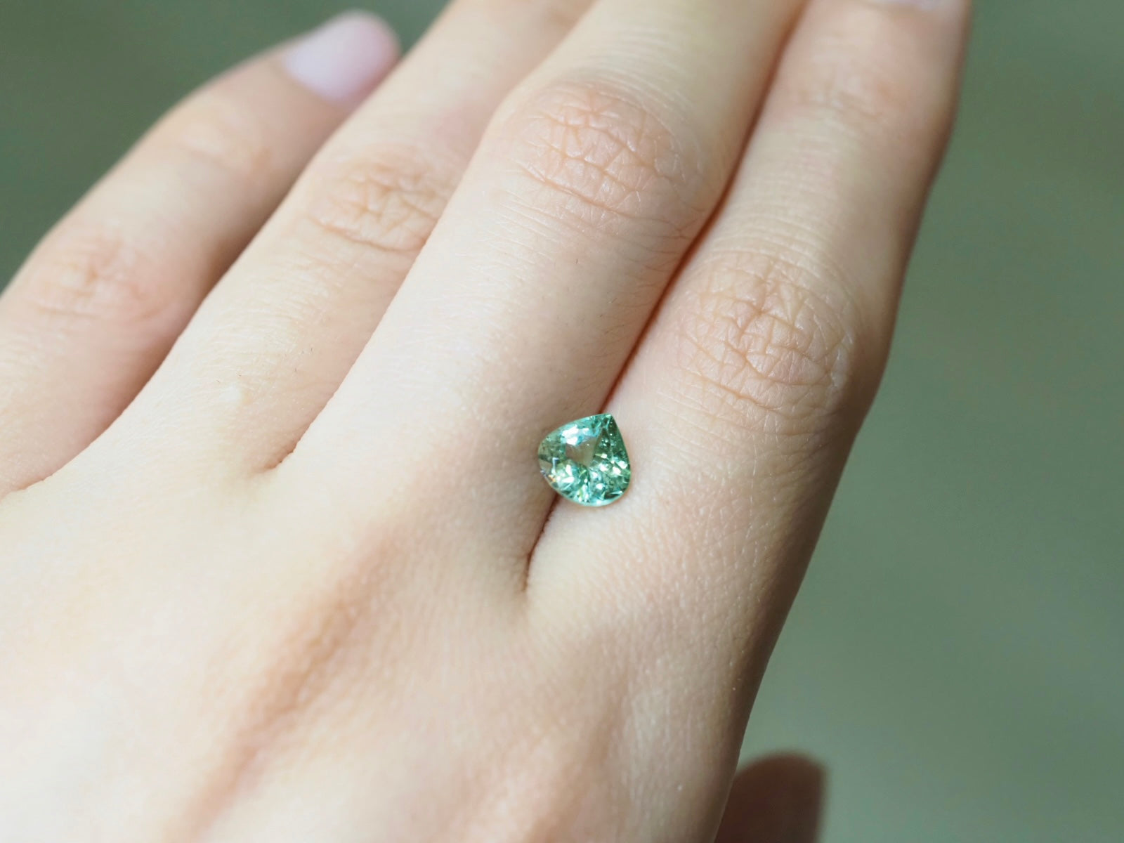 バイカラーシーフォームトルマリン マロンカット アフガニスタン産 1.00ct【pt210602-298】