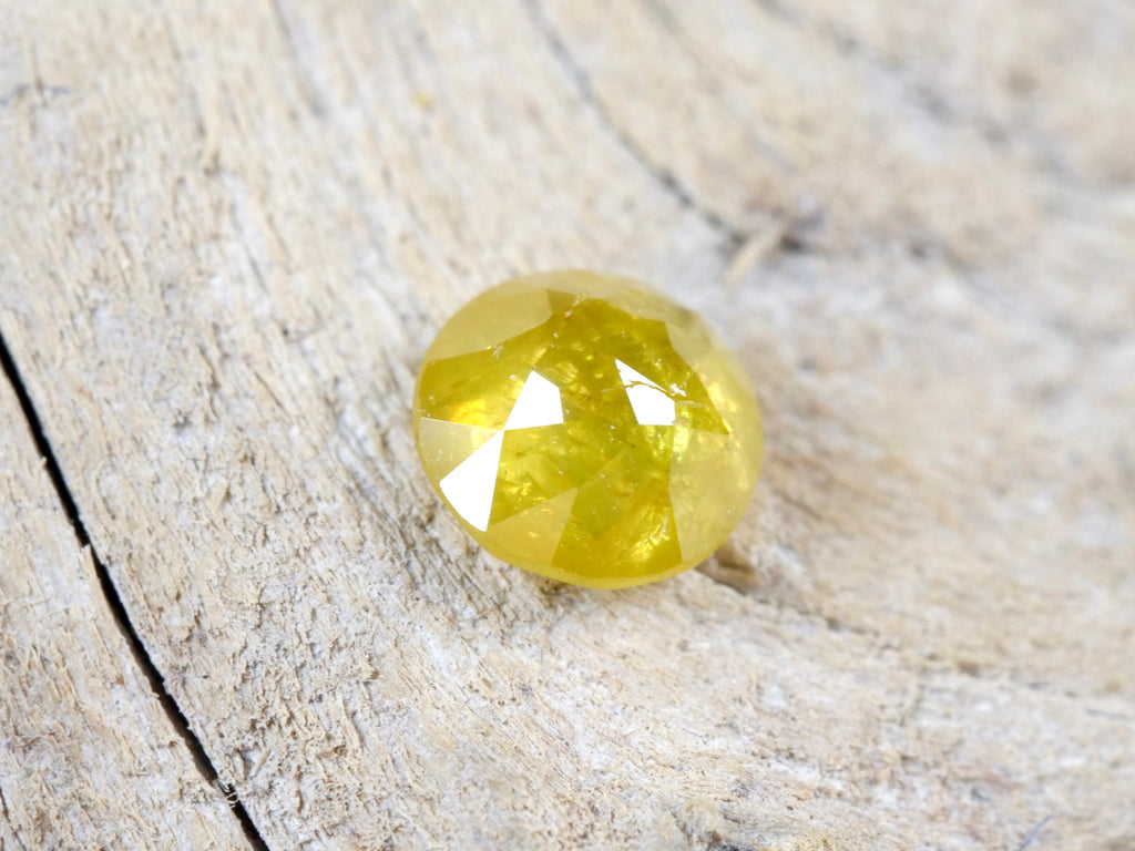 イエローダイヤモンド ローズカット コンゴ・ザイール産 0.15ct【da210629-392】