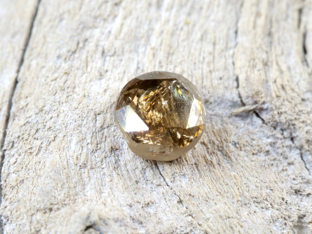 ブラウンダイヤモンド ローズカット コンゴ・ザイール産 0.10ct【da210629-393】