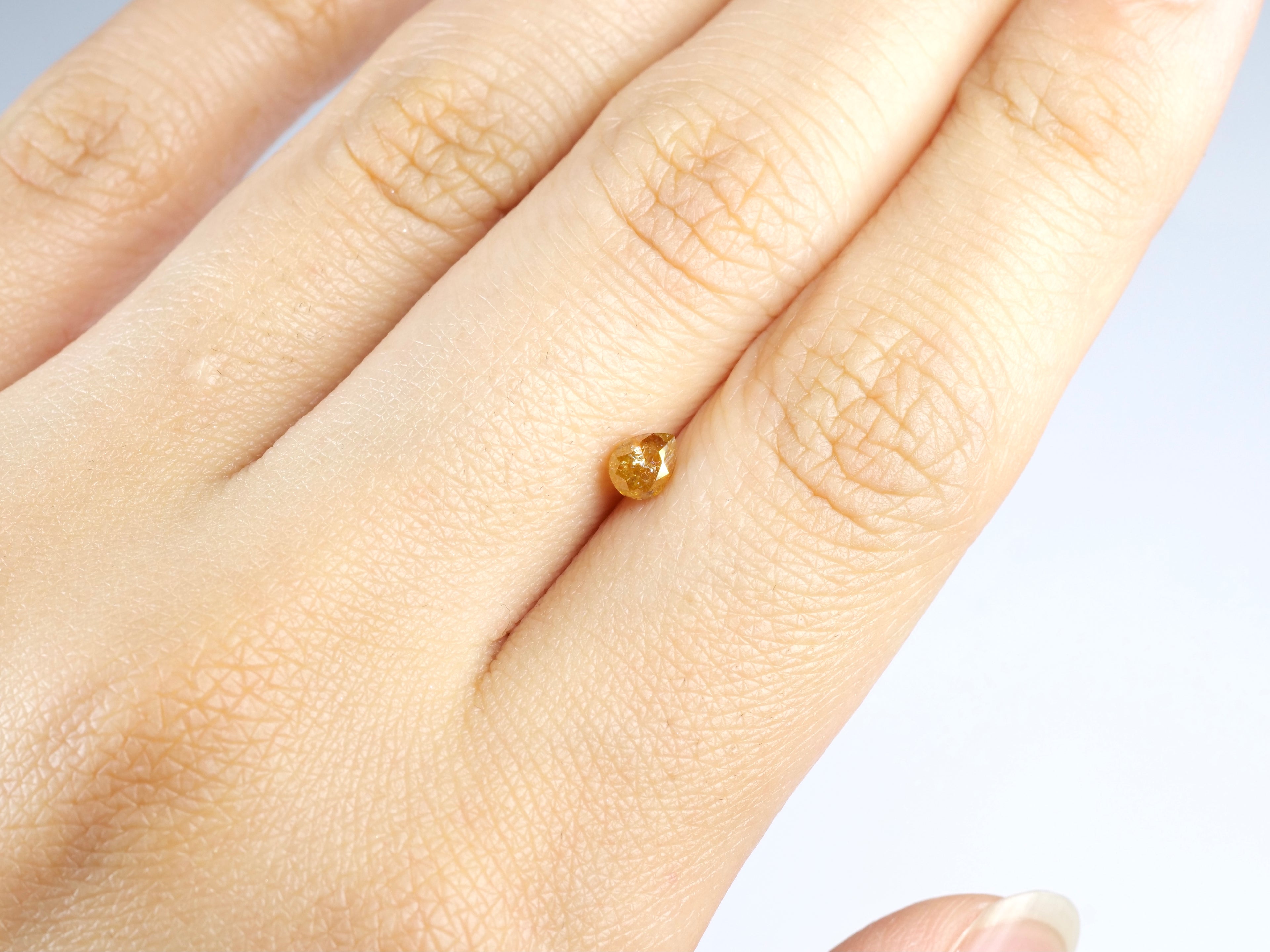 カラーダイヤモンド ローズカット コンゴ・ザイール産 0.45ct【da210629-395】