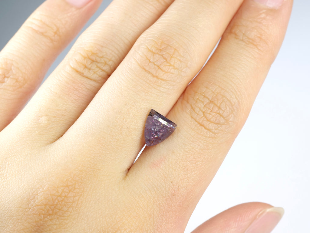 ブラッドショットアイオライト トリリアントカット インド産1.16ct【bs210713-390】