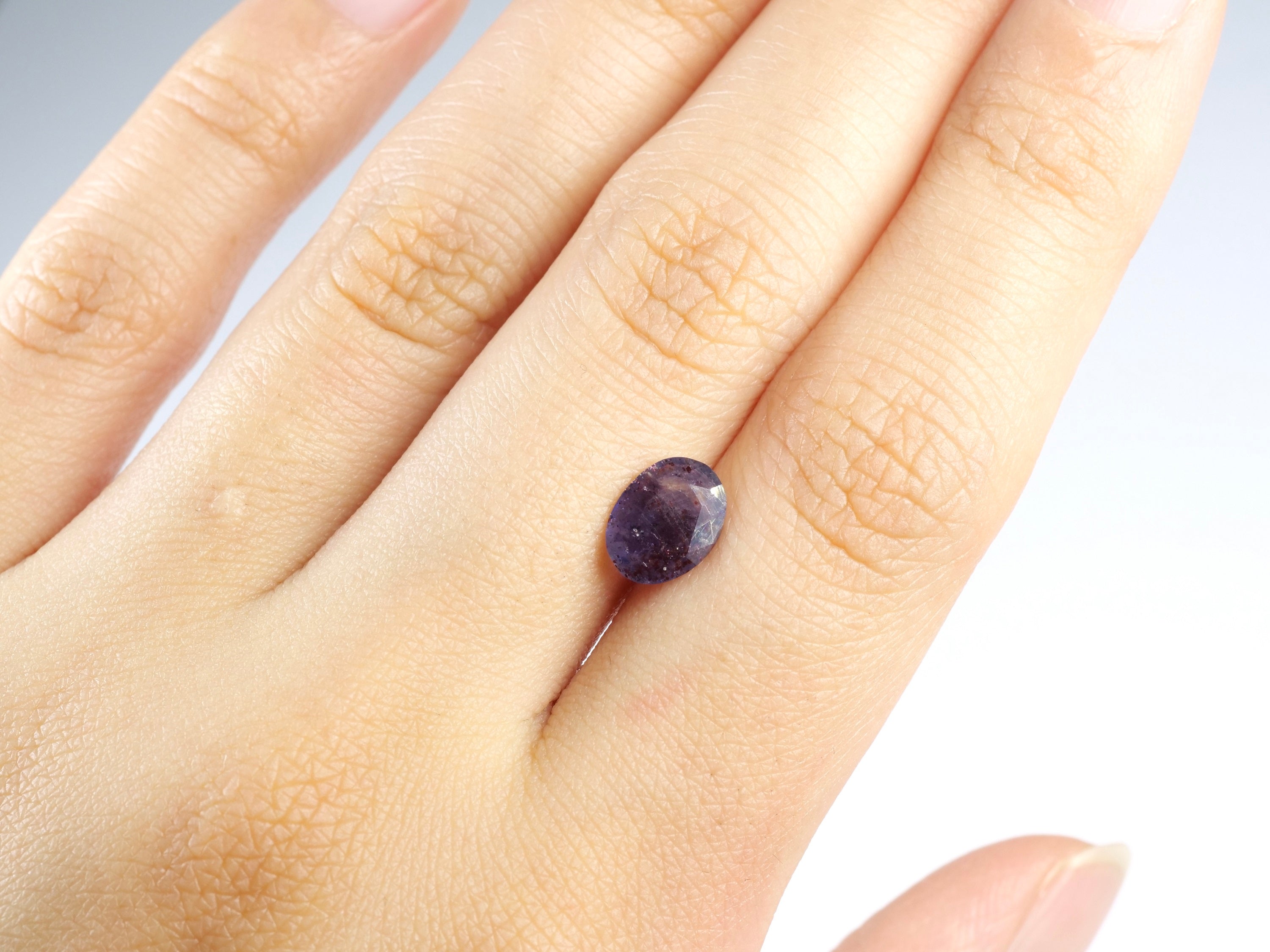 ブラッドショットアイオライト オーバルカット インド産1.03ct【bs210713-391】