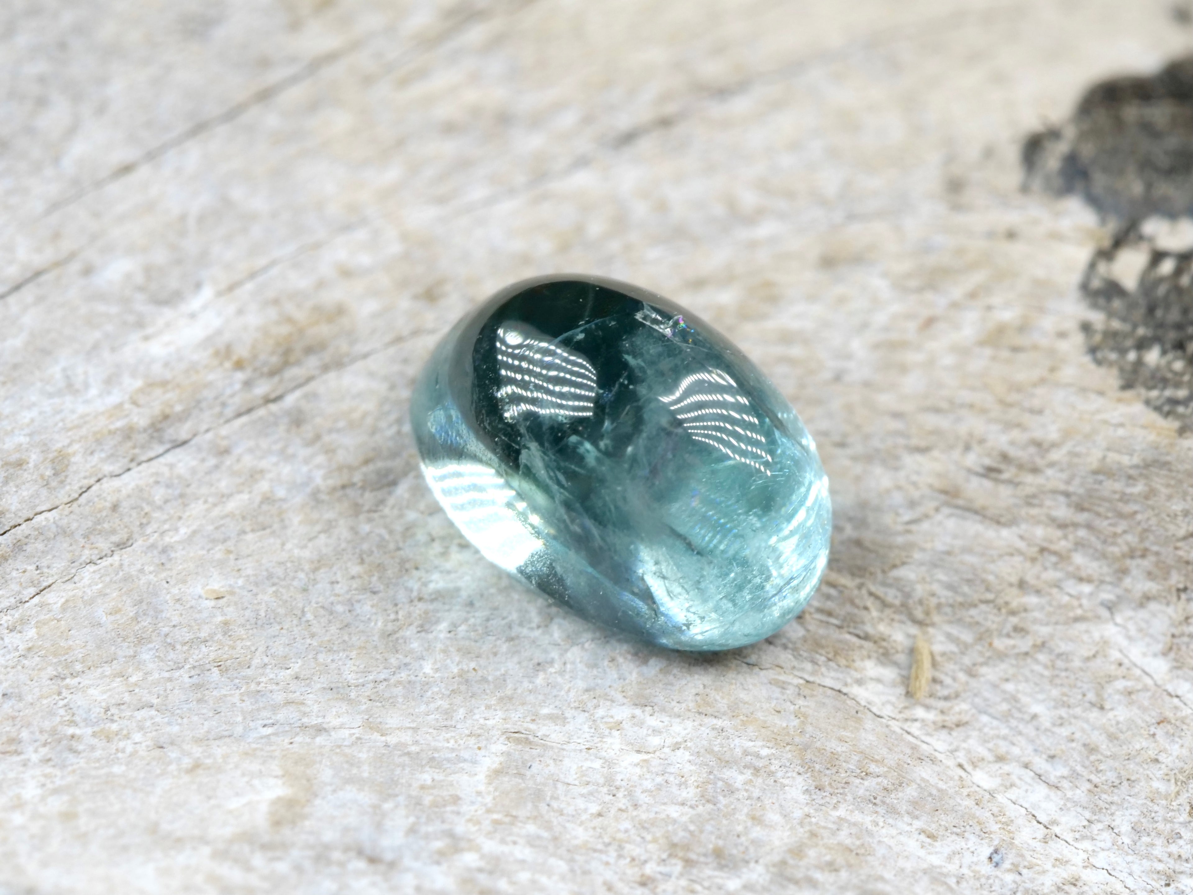 パライバトルマリン カボション ブラジル産　0.63ct【tm210712-315】