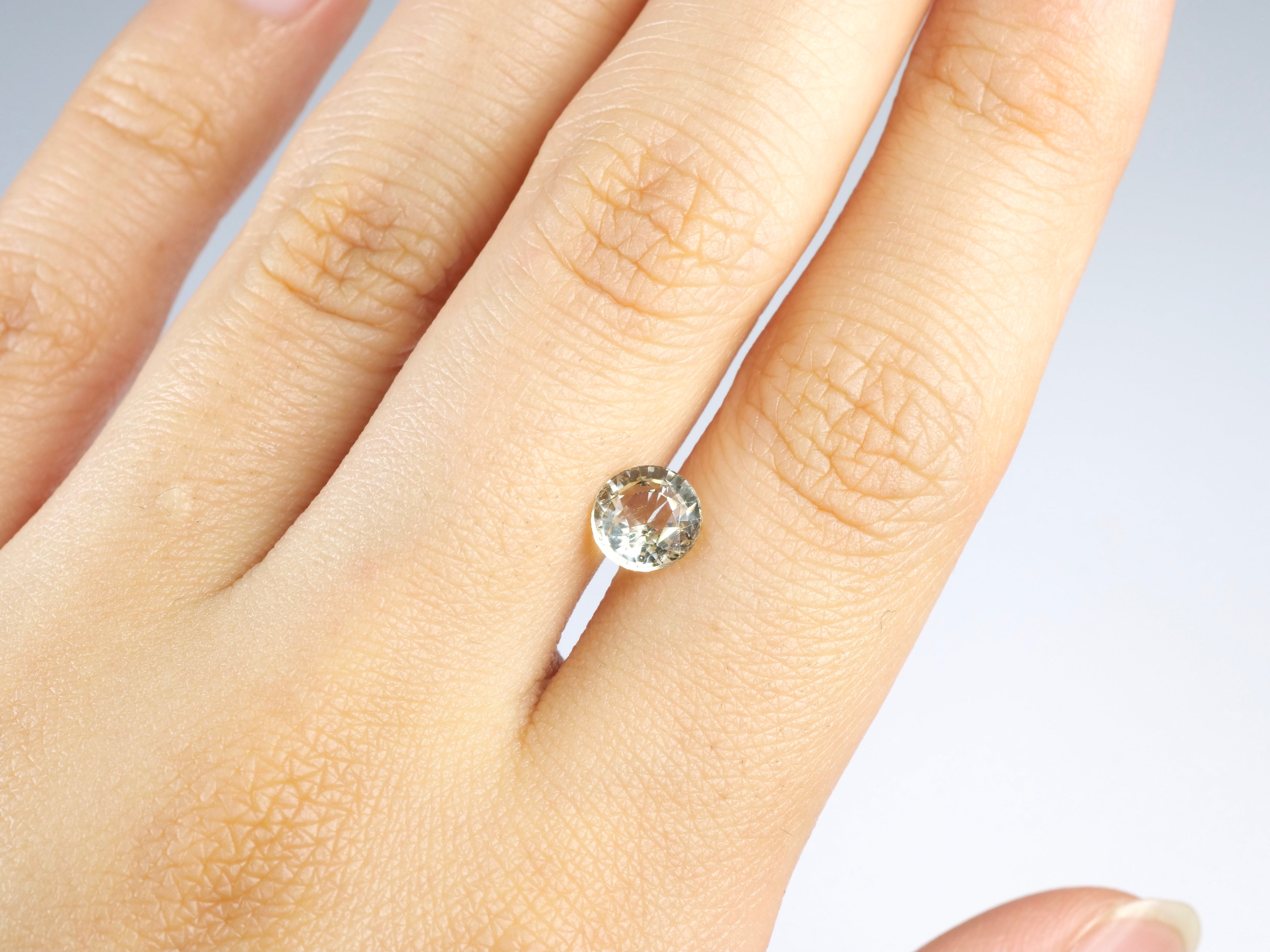 シャンパンカラートルマリン ラウンドカット ルワンダ産1.23ct【tm210713-373】