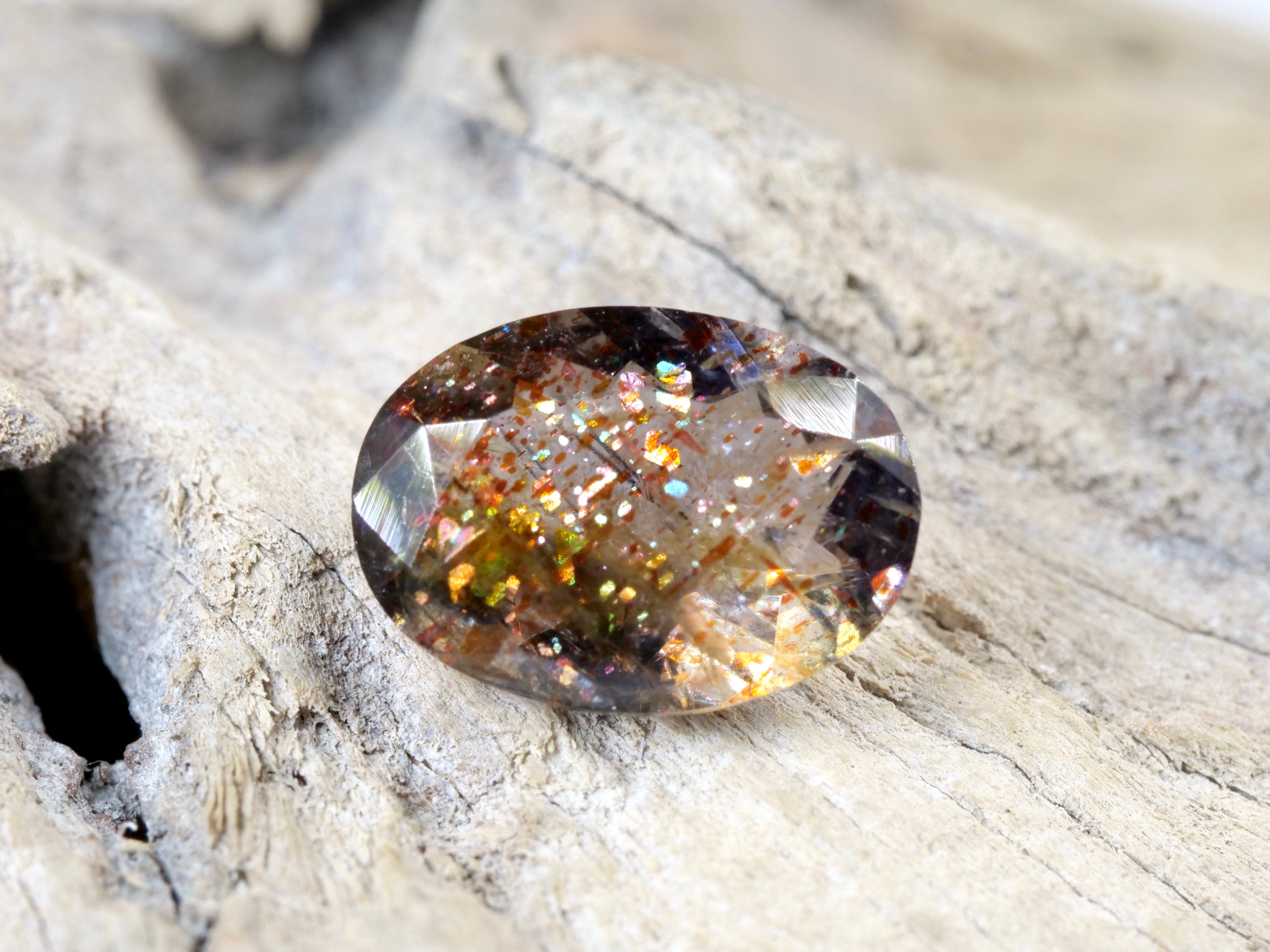 ブラッドショットアイオライト オーバルカット インド産0.96ct【bs210713-441】