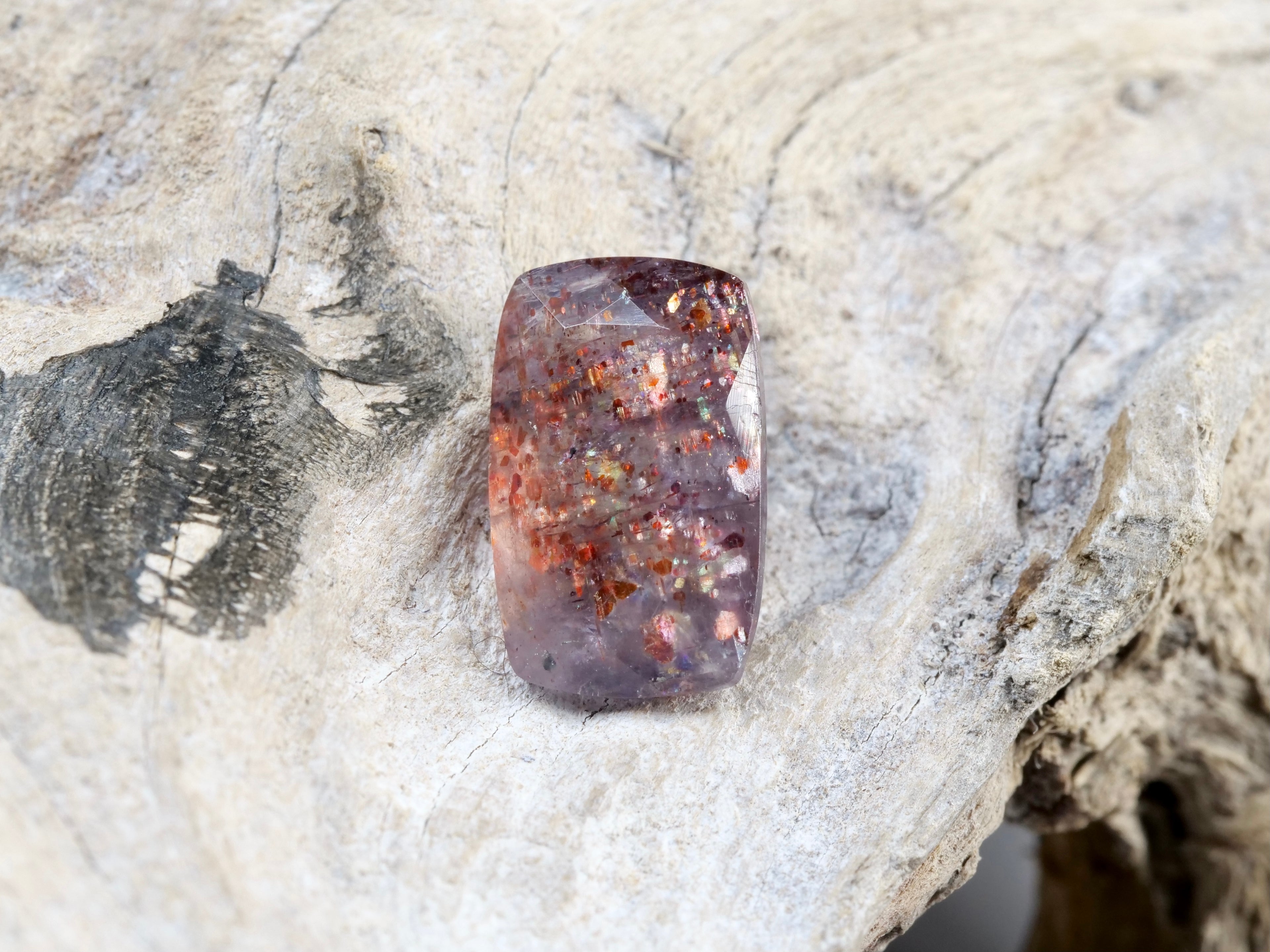 ブラッドショットアイオライト クッションカット インド産1.70ct【bs210717-371】