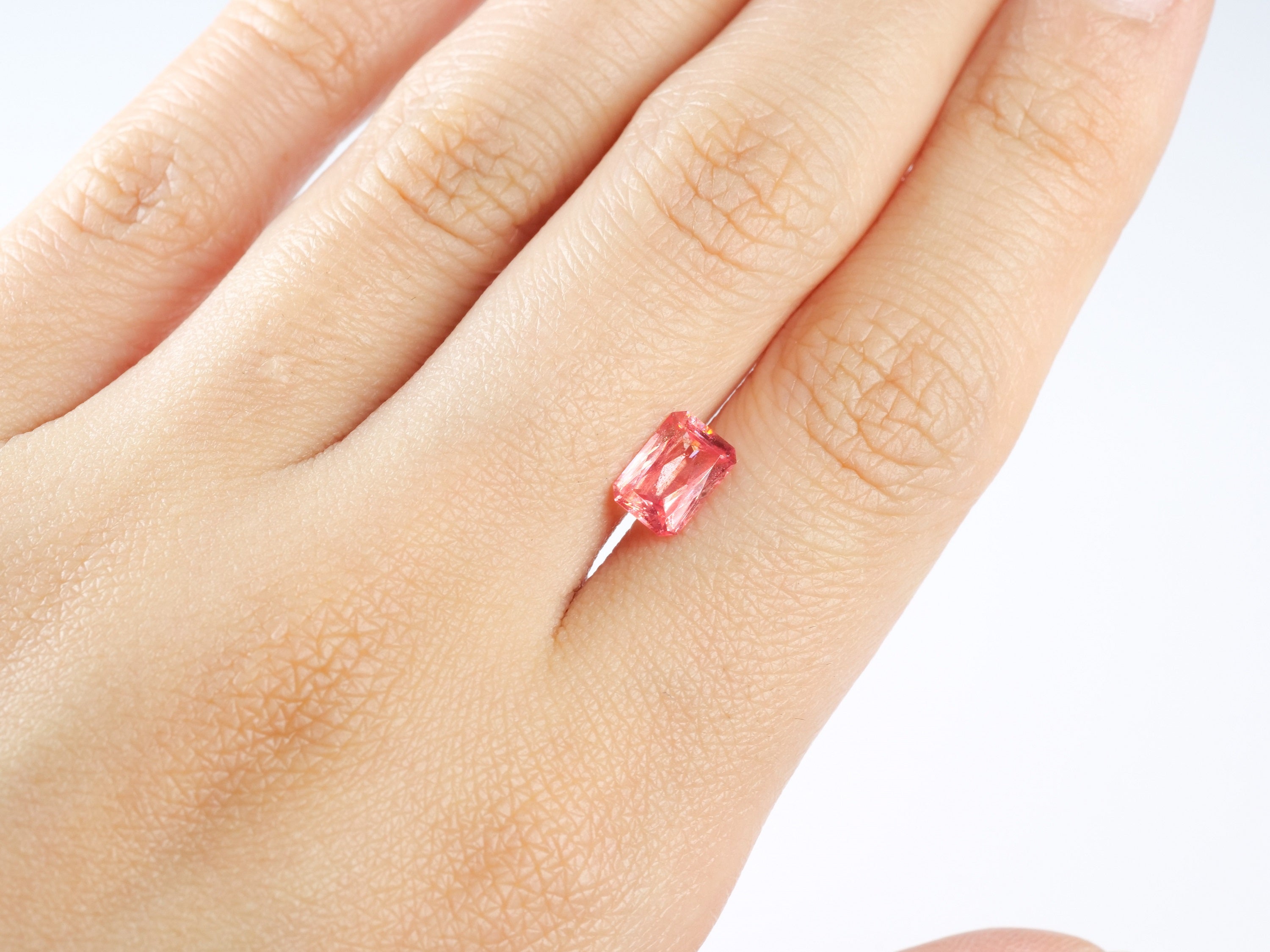 ロードクロサイト オクタゴナルカット アメリカ産1.30ct【rc210818-445】