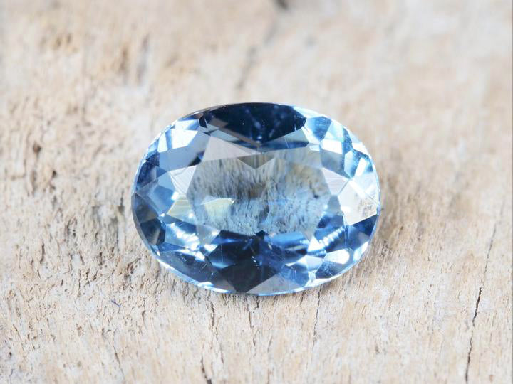 サンタマリアアクアマリン オーバルカット ブラジル産0.22ct【sa210827-475】