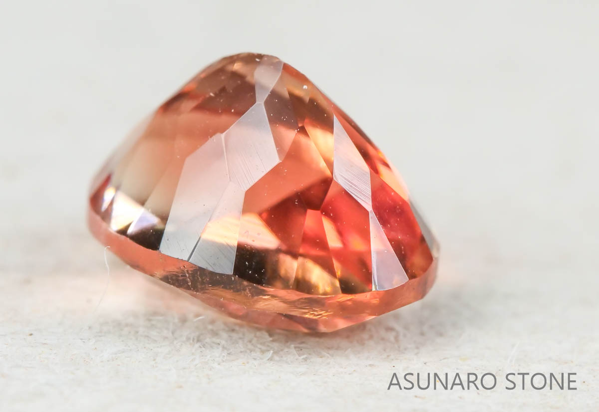 オレゴンサンストーン オーバルカット アメリカ産 1.57ct【os211115-521】