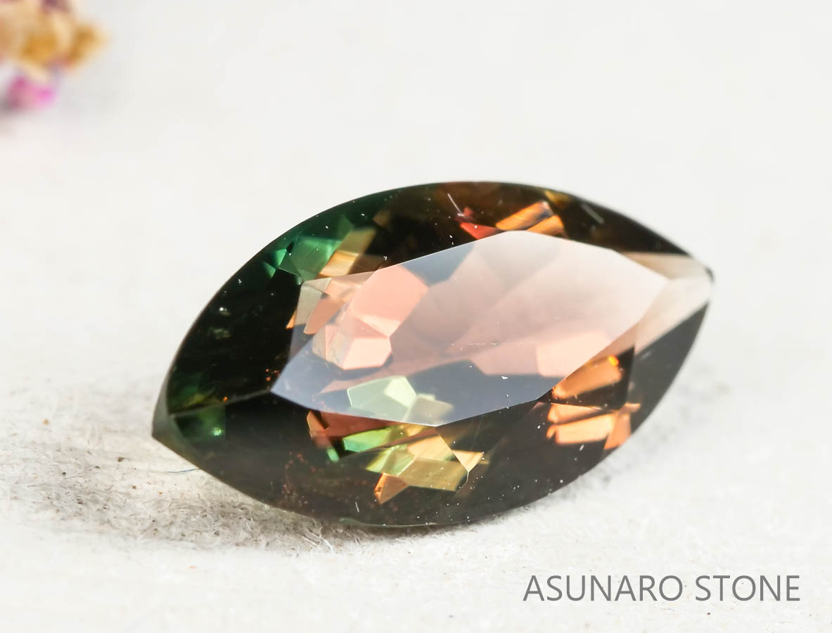 オレゴンサンストーン マーキスカット アメリカ産 1.63ct【os211115-523】