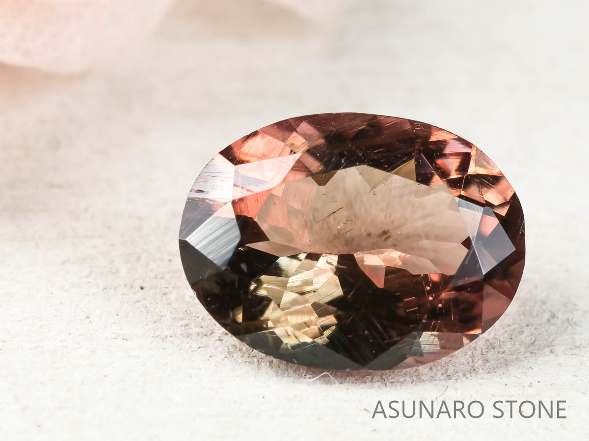 オレゴンサンストーン オーバルカット アメリカ産 2.62ct【os211115-526】