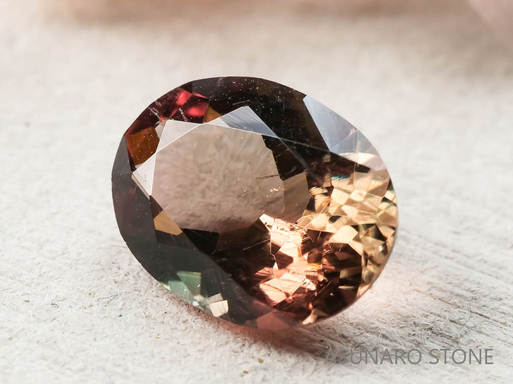 オレゴンサンストーン オーバルカット アメリカ産 2.62ct【os211115-526】