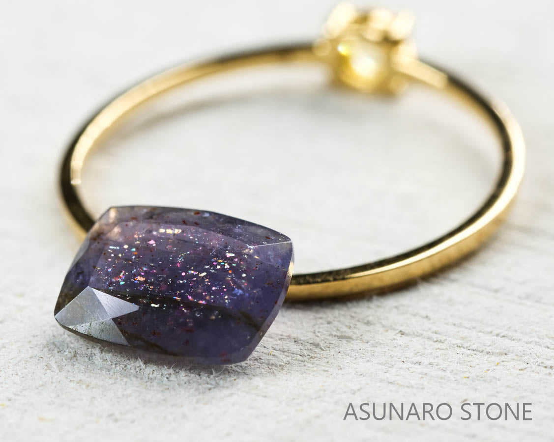 ブラッドショットアイオライト  クッションカット　インド産 1.23ct　【211119-382】