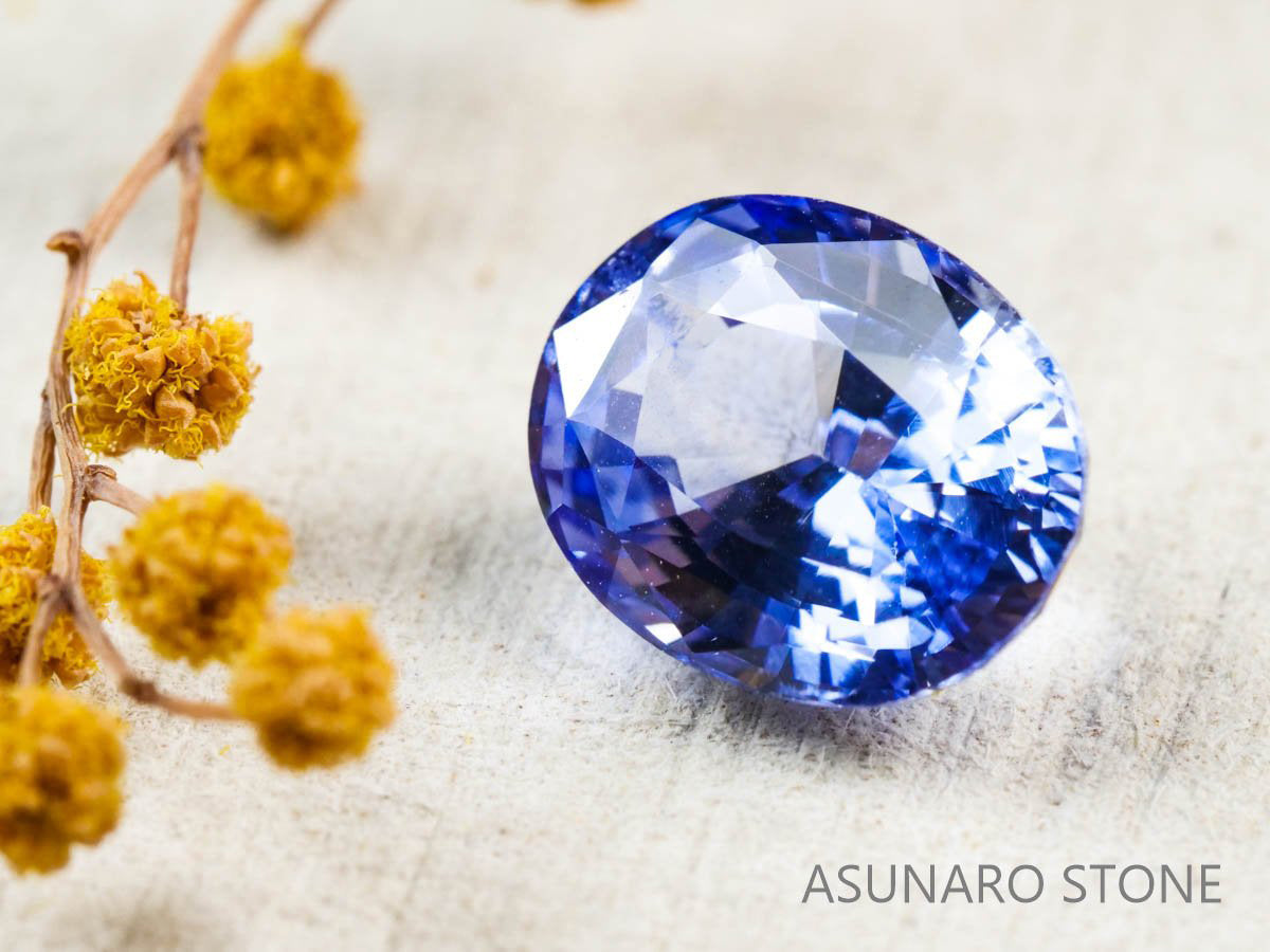 ブルーサファイア 　オーバルカット スリランカ産2.04ct【211122-510】