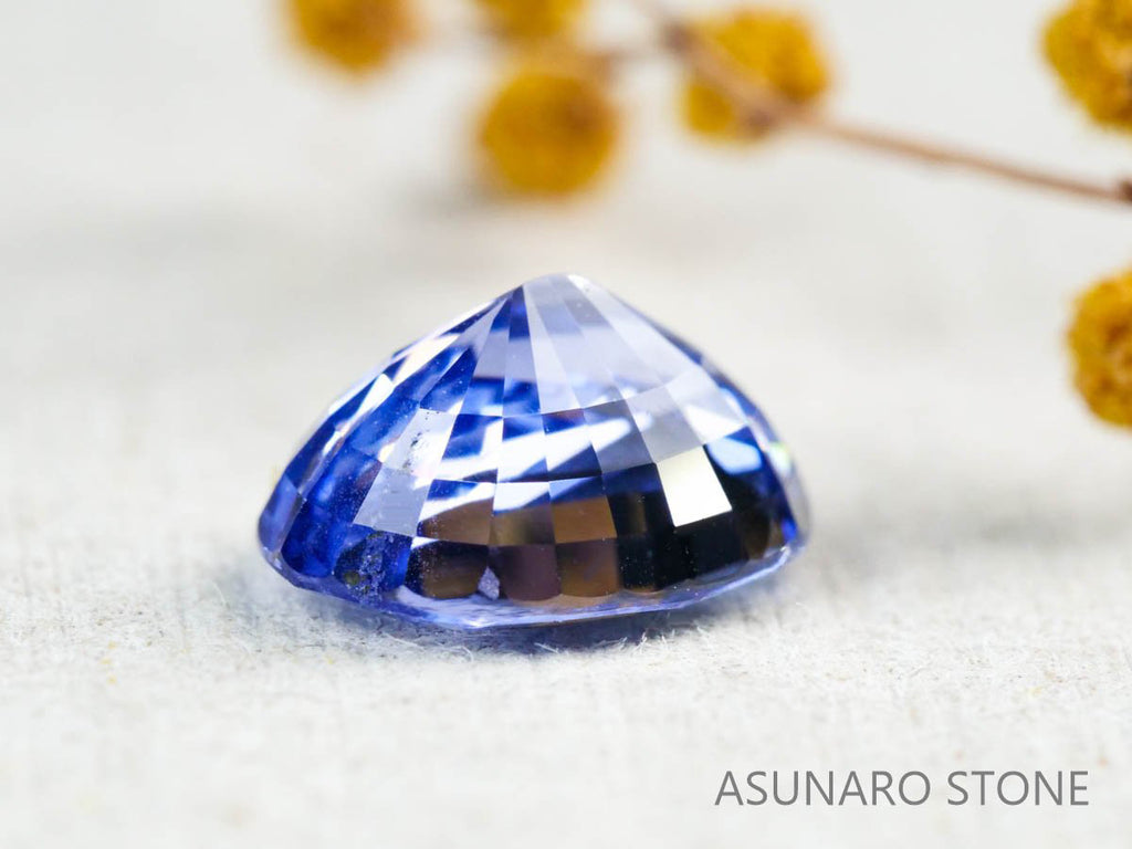 ブルーサファイア 　オーバルカット スリランカ産2.04ct【211122-510】