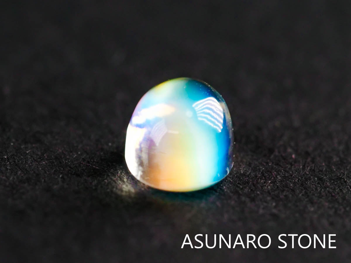 アンデシンラブラドライト  オーバルカボション　インド産　　0.66ct【211129-545】