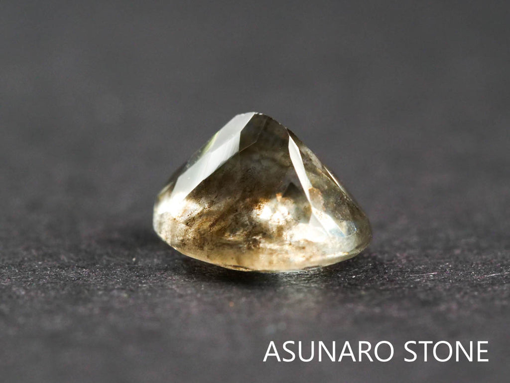 アクアマリンサンストーン　オーバルカット ブラジル産  0.78ct 【211210-549】