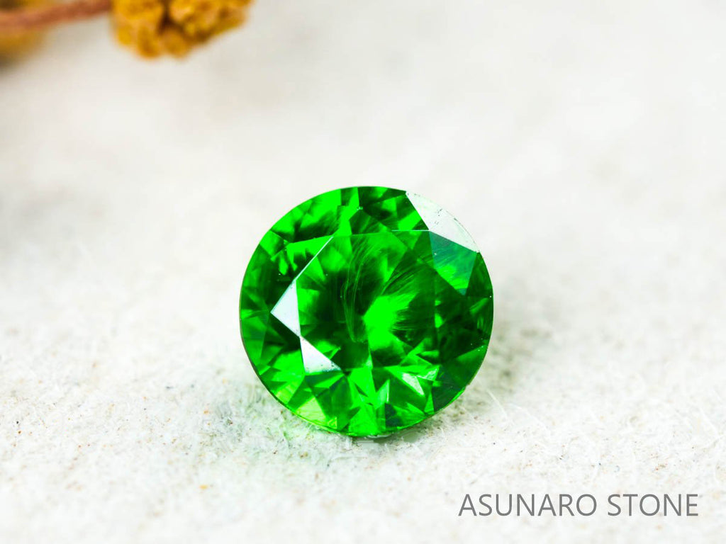 デマントイドガーネット ロシア産 ラウンドカット 0.22ct【211208-530】