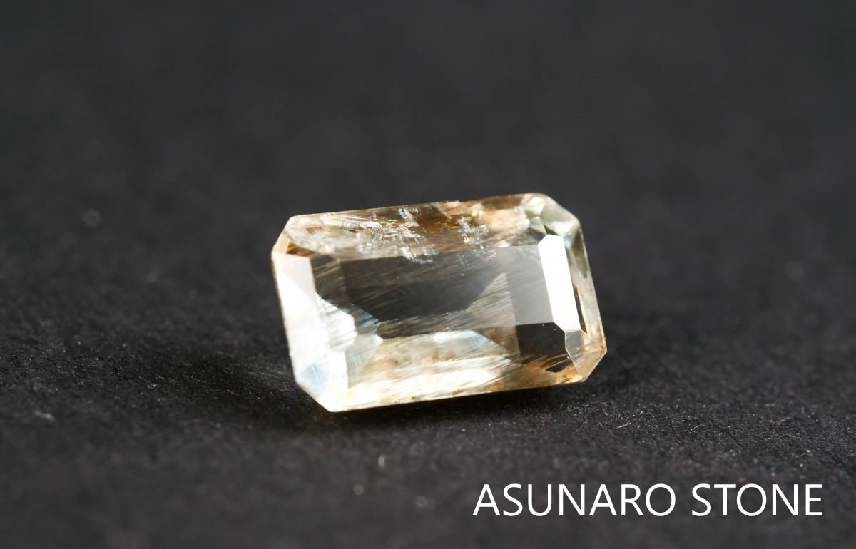 アクアマリンサンストーン　エメラルドカット ブラジル産  1.07ct 【211213-556】