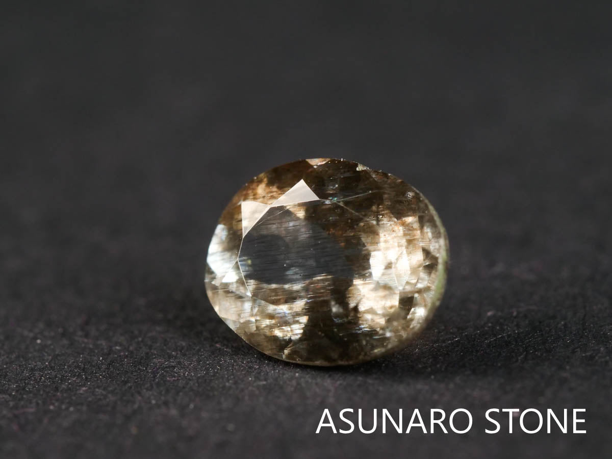 アクアマリンサンストーン　オーバルカット ブラジル産  1.07ct 【211213-558】