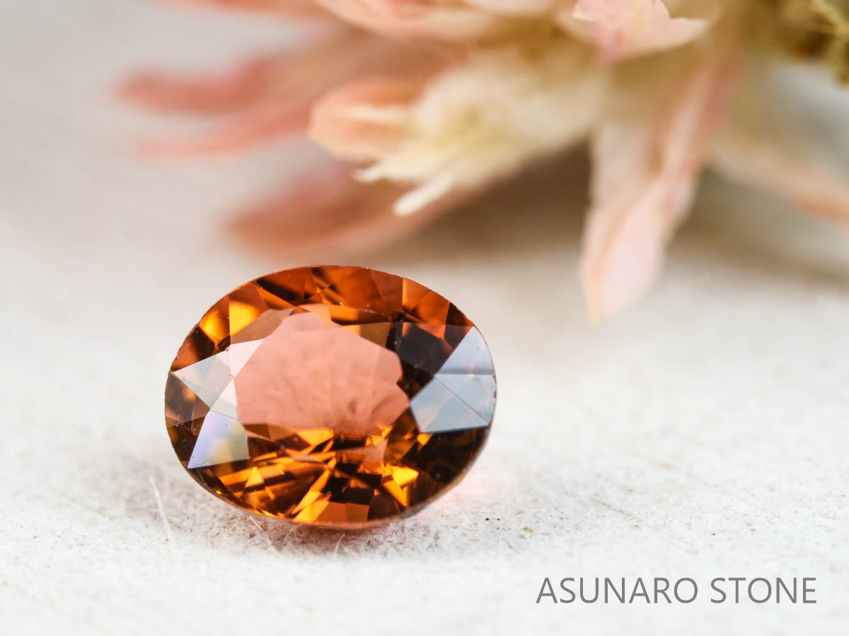 オレンジピンクトルマリン オーバルカット ルワンダ産 0.66ct【211215-569】