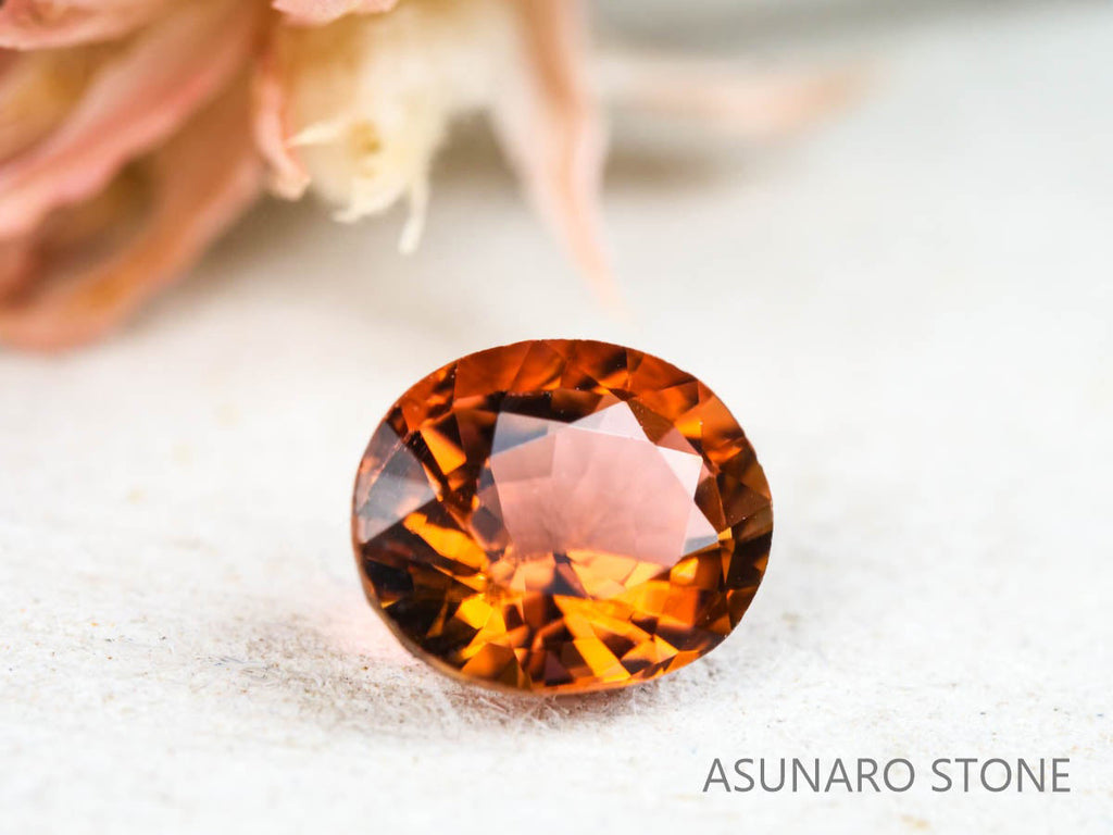 オレンジピンクトルマリン オーバルカット ルワンダ産 0.66ct【211215-569】