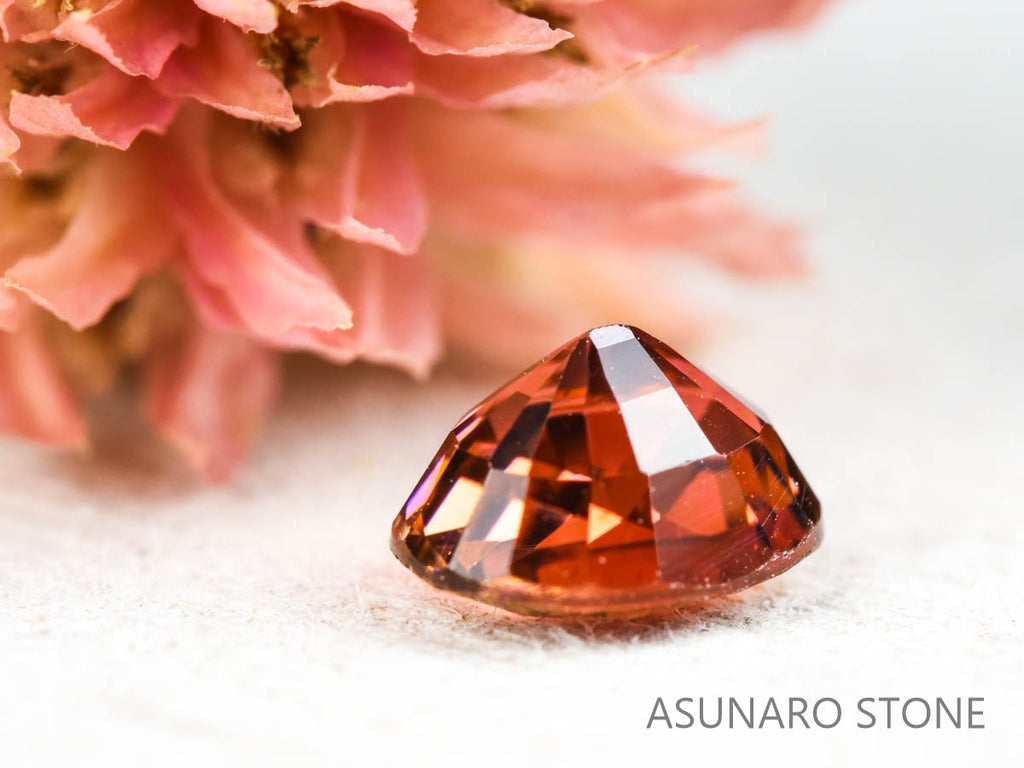 オレンジピンクトルマリン オーバルカット ルワンダ産 0.66ct【211215-569】