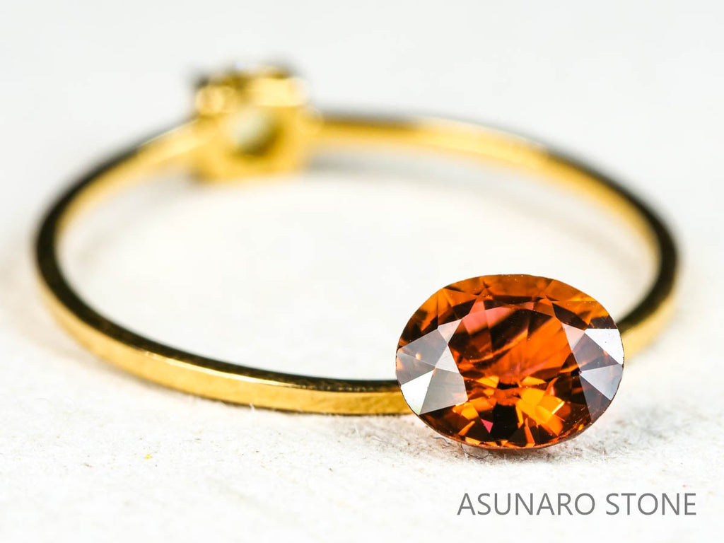 オレンジピンクトルマリン オーバルカット ルワンダ産 0.66ct【211215-569】