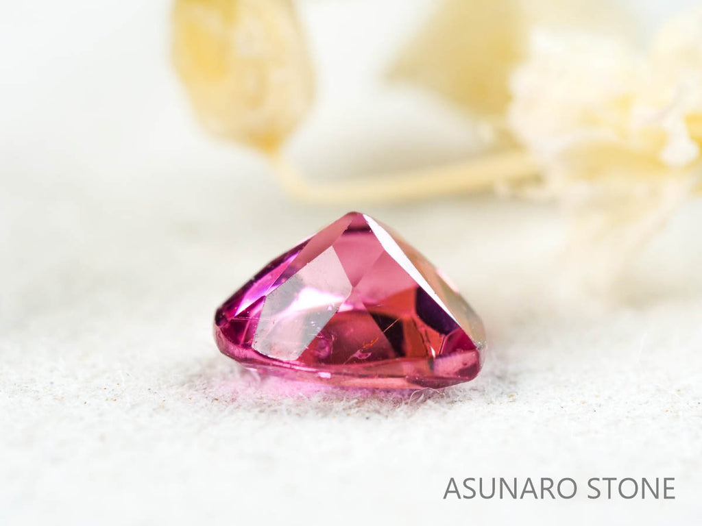 ピンクトルマリン ハートカット ルワンダ産  0.39ct【211220-563】