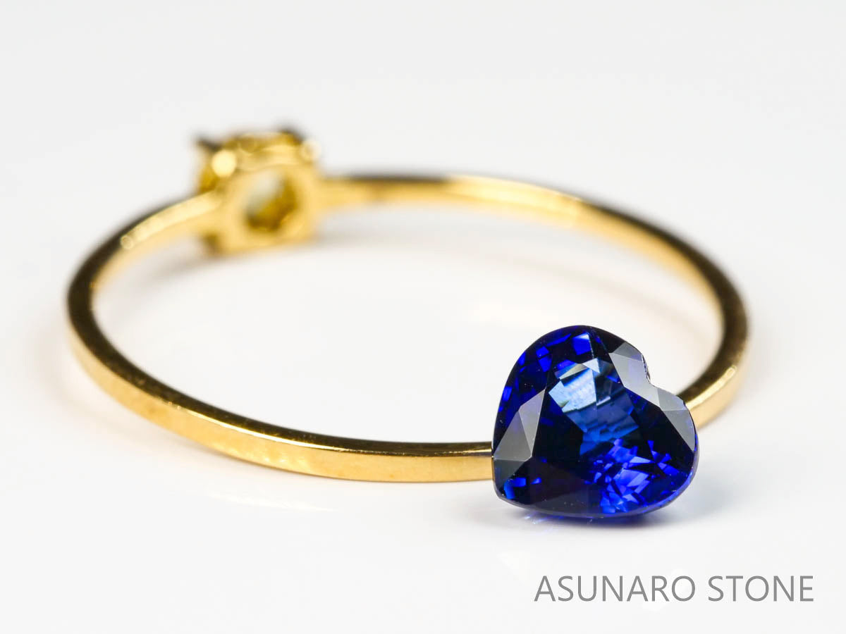 ロイヤルブルーサファイア 　ハートカット スリランカ産　0.78ct　鑑別書付【220104-274】