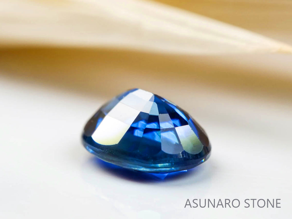 非加熱ロイヤルブルーサファイア 　オーバルカット スリランカ産　0.52ct　AIGS鑑別書付【220104-276】