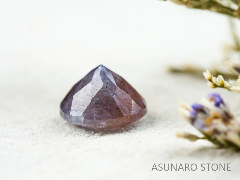 ブラッドショットアイオライト ラウンドカット インド産　　0.87ct【220104-210】