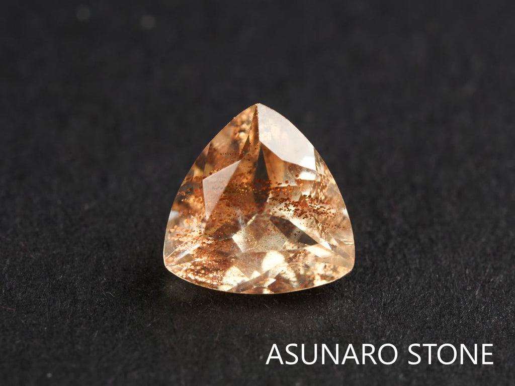 オレゴンサンストーン トリリアントカット アメリカ産 0.66ct【220107-417】