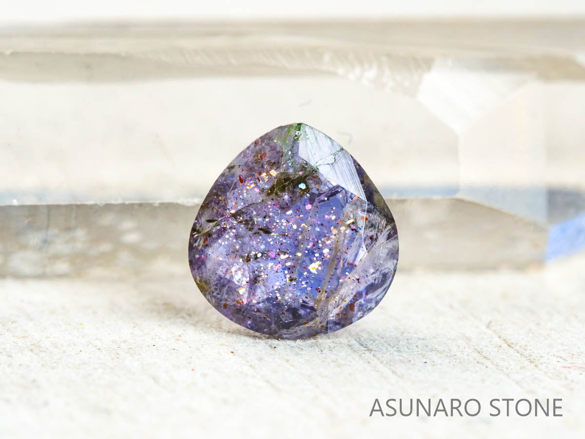 ブラッドショットアイオライト マロンカット インド産0.94ct【211224-212】