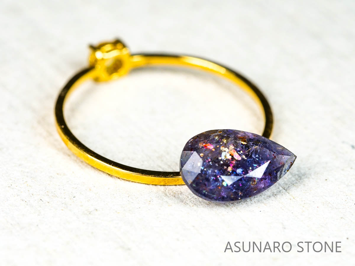 ブラッドショットアイオライト  ペアシェイプカット インド産　1.29ct【220104-214】