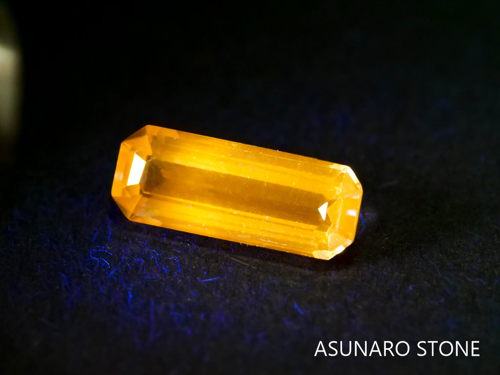 パープルスキャポライト　エメラルドカット　タンザニア産  0.98ct【211223-265】