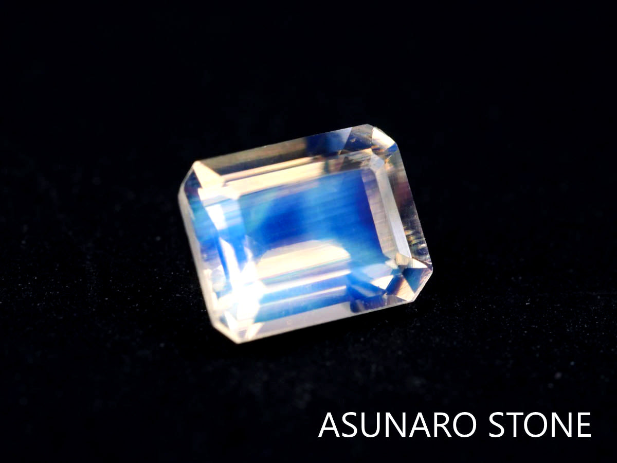 アンデシンラブラドライト  エメラルドカット　インド産　　0.37ct【220111-223】