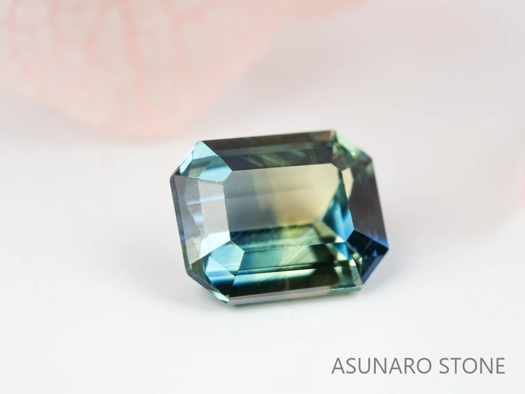 バイカラーサファイア 　エメラルドカット　 スリランカ産　0.51ct【220202-601】