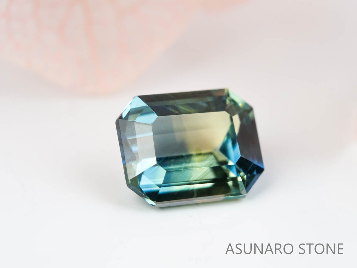 バイカラーサファイア 　エメラルドカット　 スリランカ産　0.51ct【220202-601】