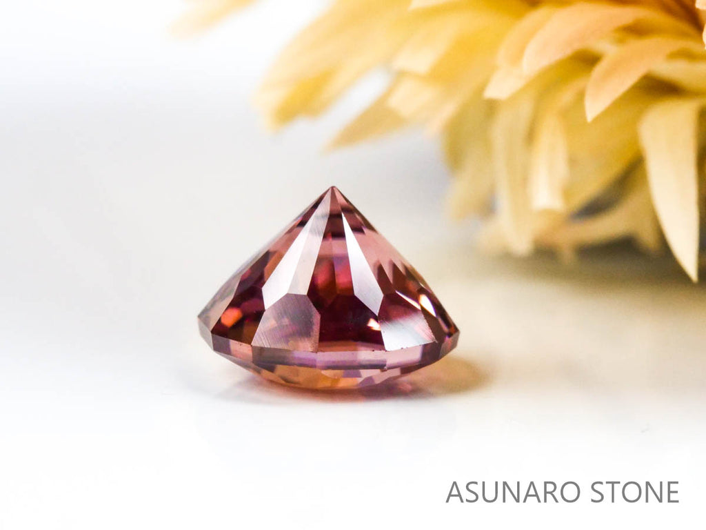 ピンクジルコン　ドデカゴンカット　1.40ct　カンボジア産【220210-359】